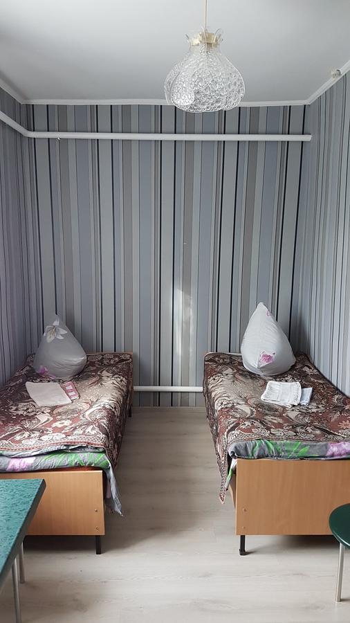 Glamour Hotel Luhyny Exterior foto